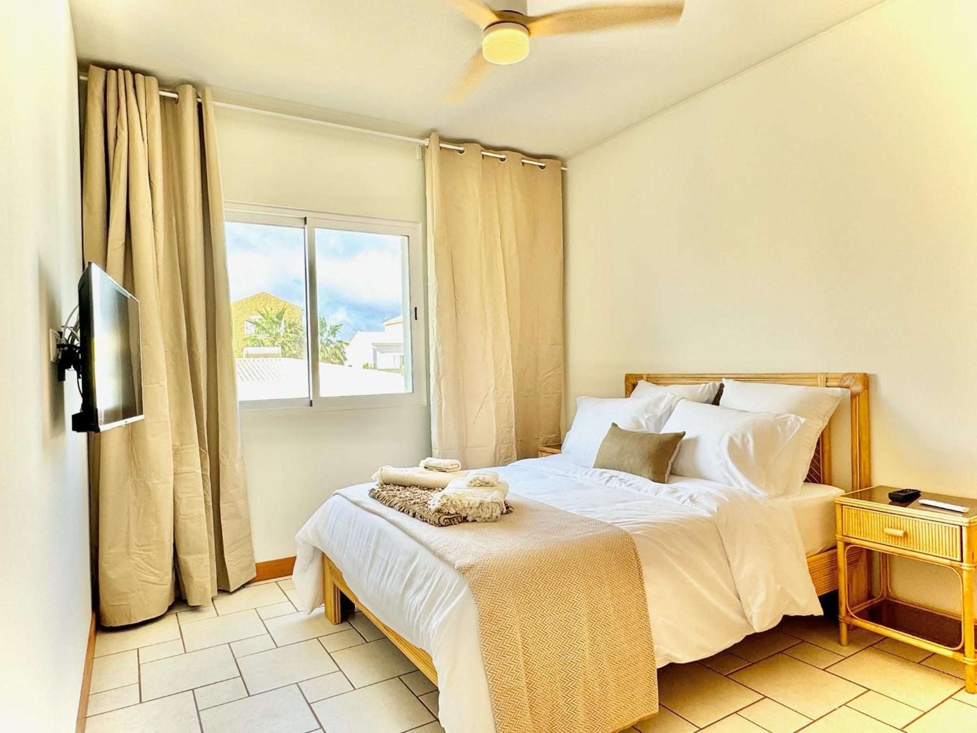 Profetas Guesthouse Porto Santo Eksteriør billede