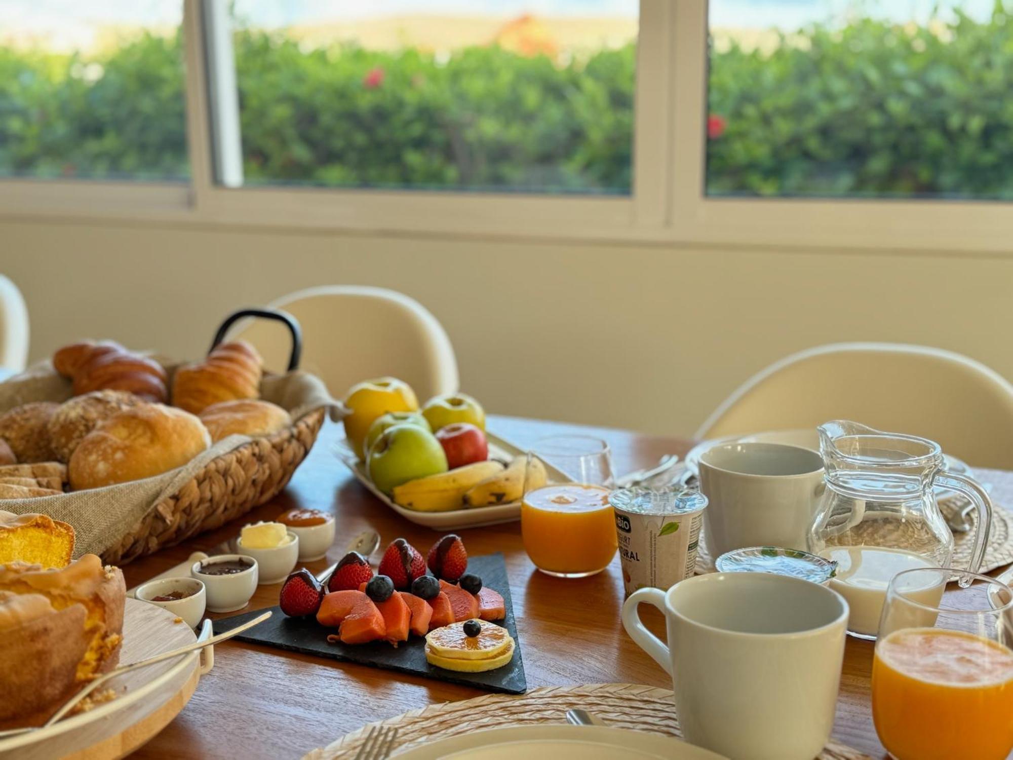 Profetas Guesthouse Porto Santo Eksteriør billede